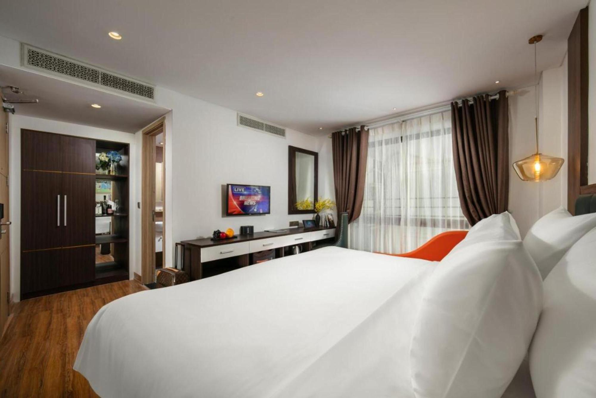 Ruby Saigon Hotel - Ben Thanh Ho Chi Minh City Exterior photo